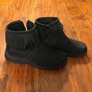 Bogner winter booties with fringe